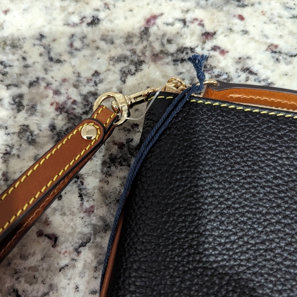 Dooney and Bourke Pebble Grain Large Wristlet - Picture 2 of 5